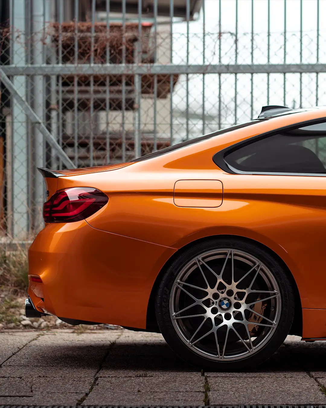 Restyle - Folientechnik Vollverklebung eines BMW F82 M4 Competition