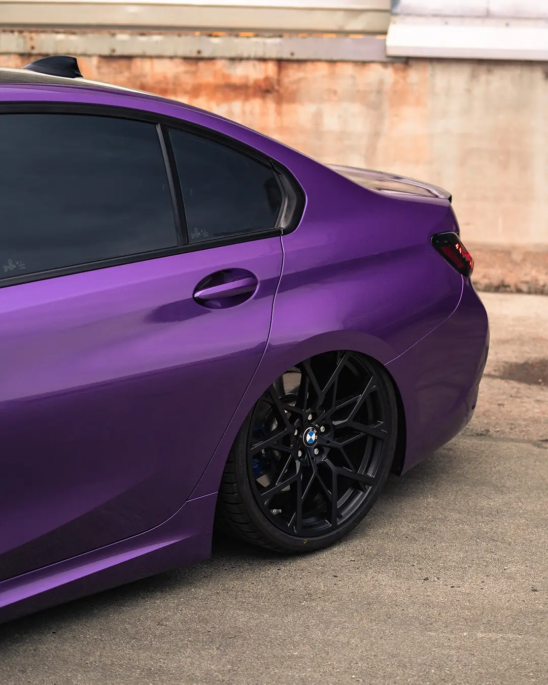 Restyle - Folientechnik - Vollverklebung eines BMW 340i G20 in Oracal 970RA-406 Violet Metallic Gloss